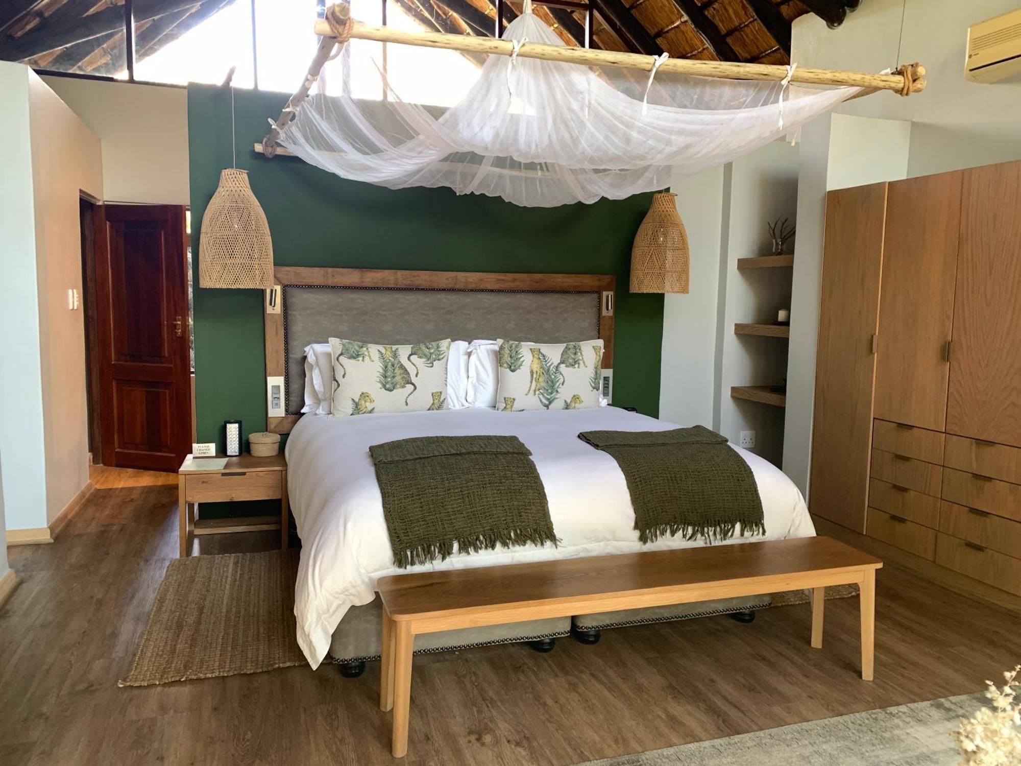Ntamba Safari Lodge Matlhagame Extérieur photo